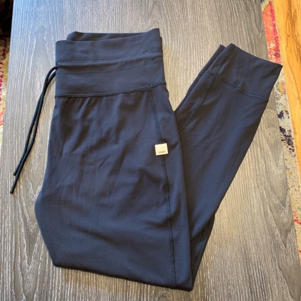 Vuori Black Daily Legging XL